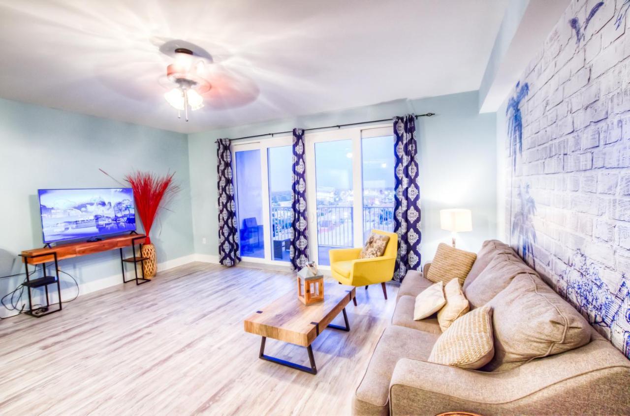 Laketown Wharf 736 By Aneliya Panama Stadt Exterior foto